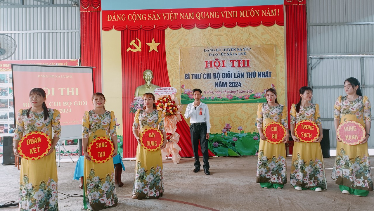 Đảng uỷ xã Ia Rvê tổ chức Hội thi Bí thư chi bộ giỏi năm 2024